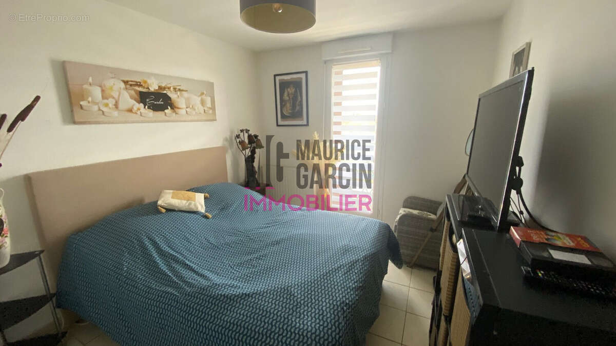 Appartement à ENTRAIGUES-SUR-LA-SORGUE