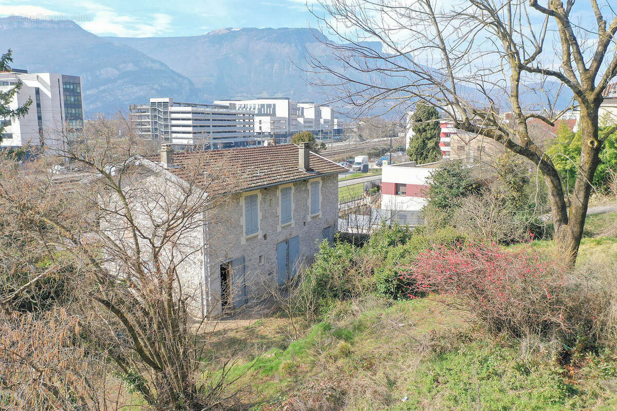 n°14 - Maison à SAINT-MARTIN-LE-VINOUX