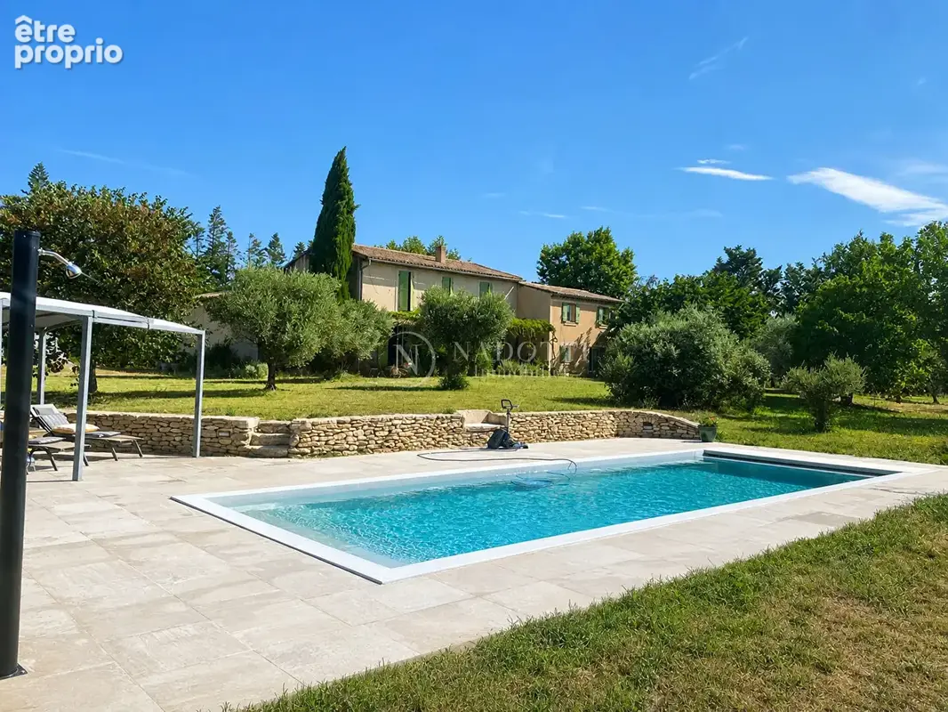 Photo Maison à Cabrieres-D'avignon au prix de 950 000€
