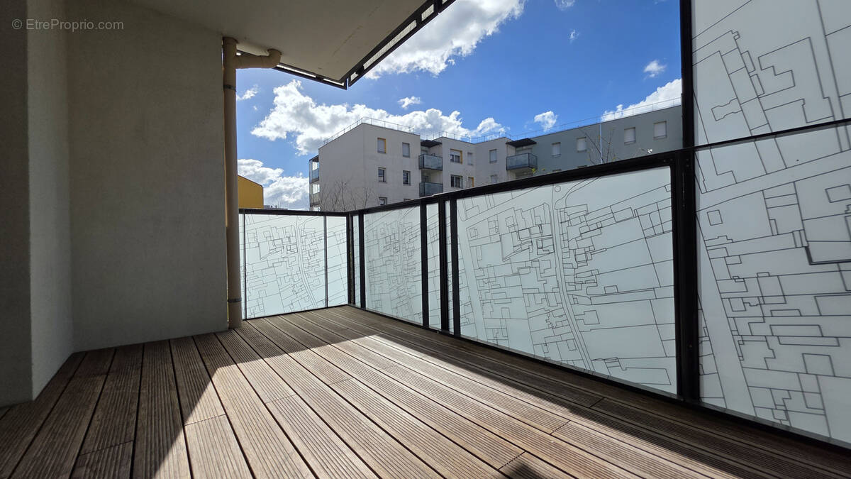 Appartement à VENISSIEUX