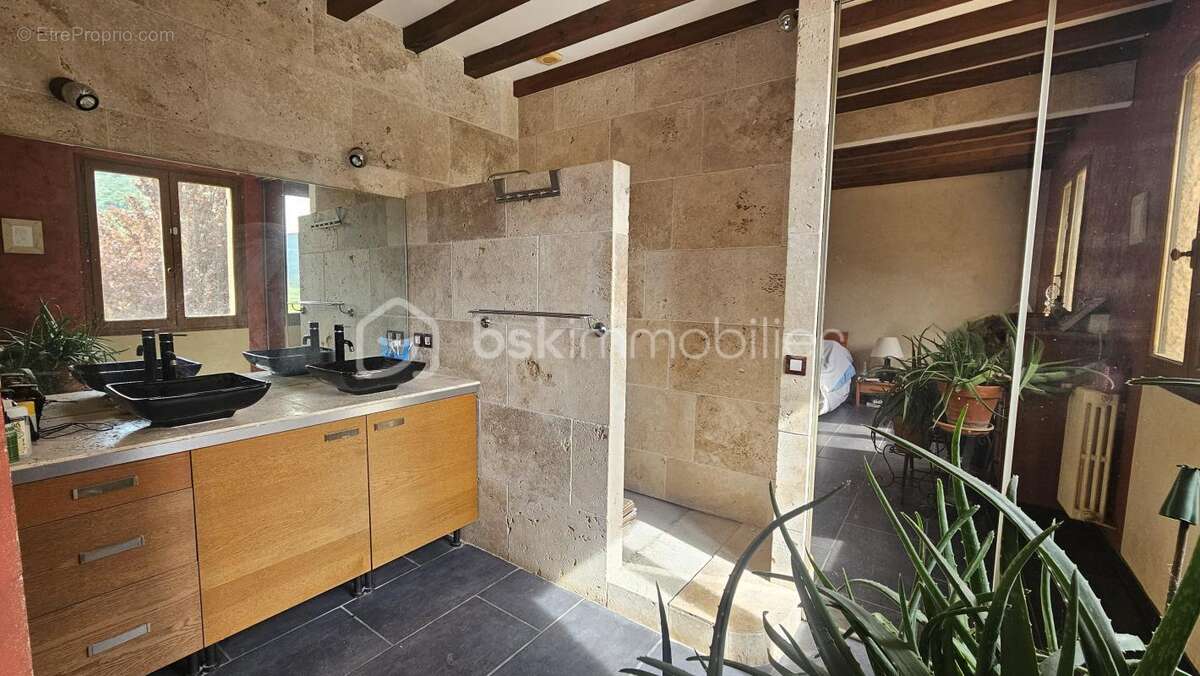 Maison à LA BATIE-MONTSALEON