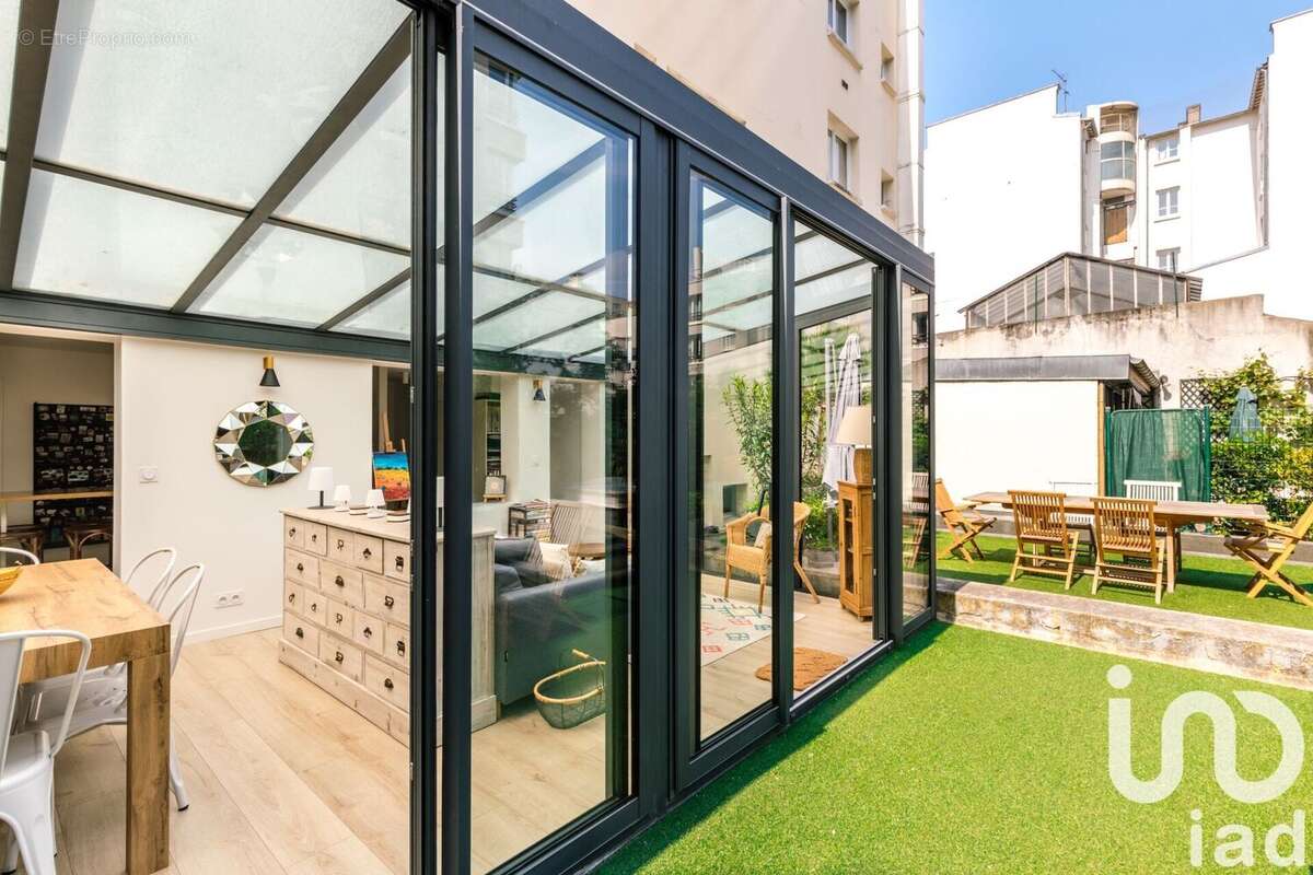 Photo 4 - Appartement à PARIS-18E
