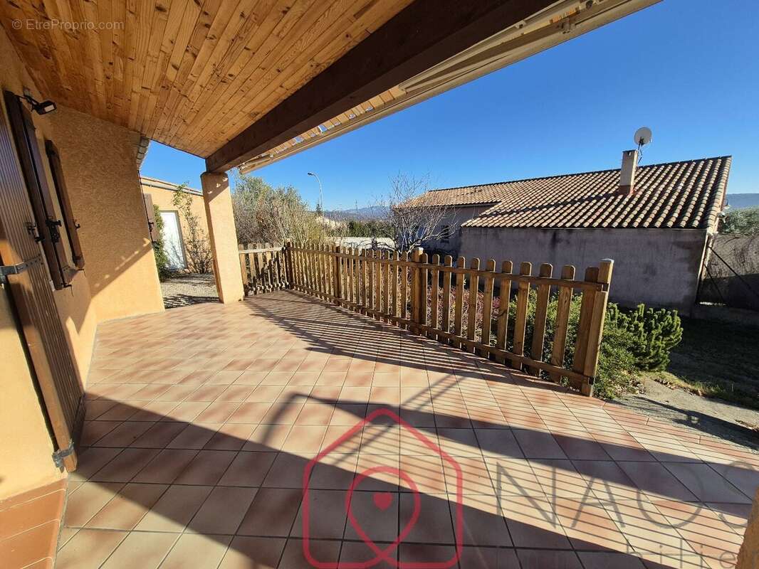 Maison à VILLENEUVE