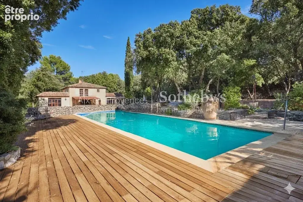 Propriété au Cœur de la Nature avec 3 dépendances - À 5' d'Aix-en-Provence - photo 2