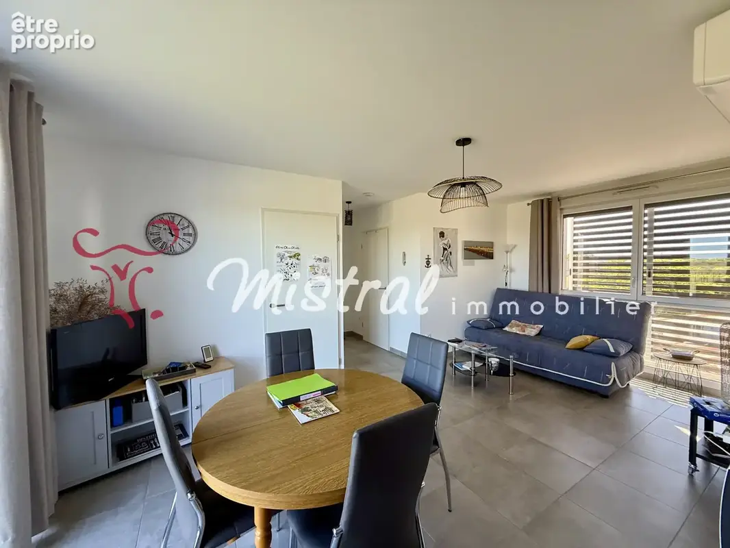 Aigues mortes appartement recent 2 chambres, terrasse, parkings vue camargue - photo 3