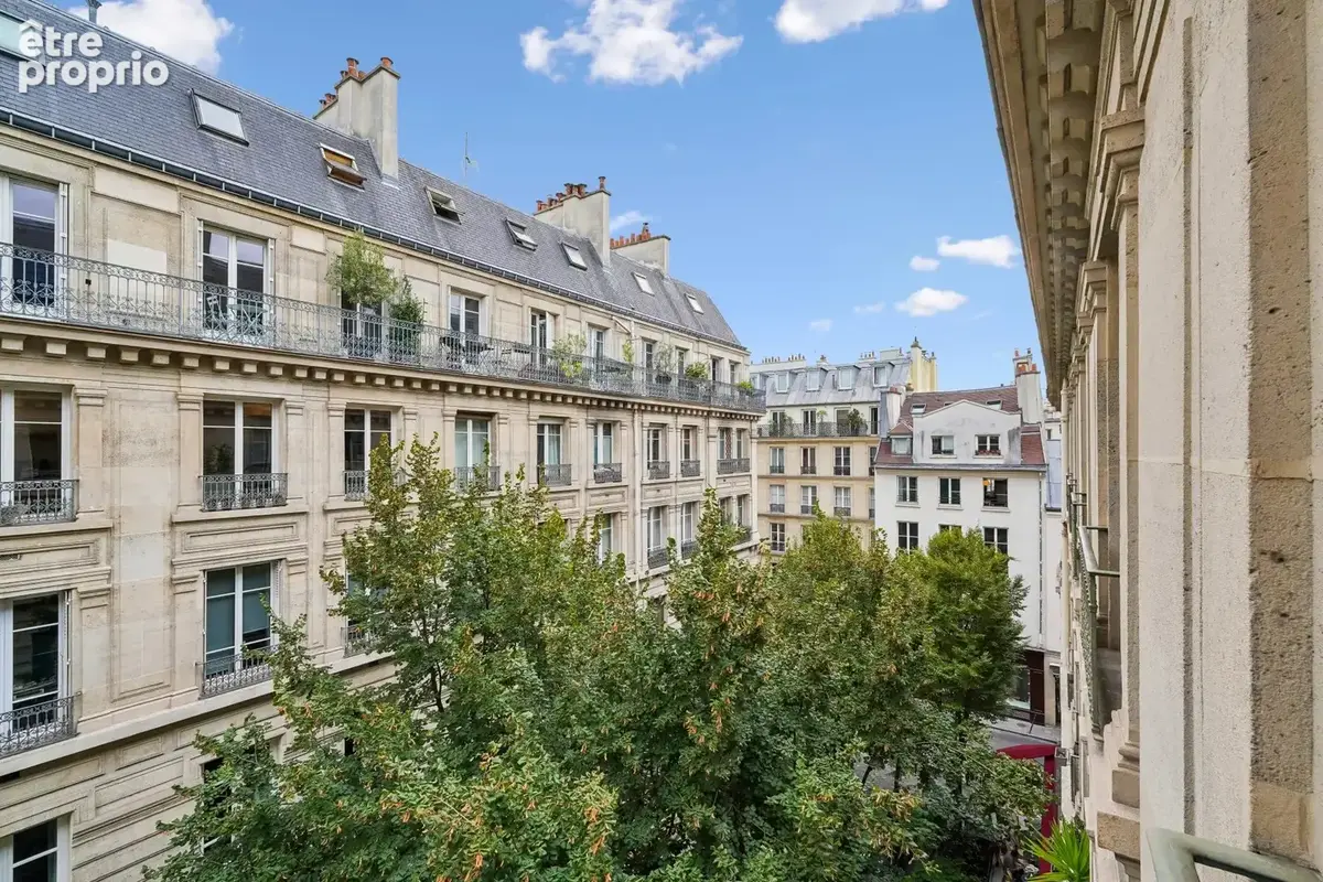 Paris 4 - Rue du Trésor - Superbe appartement de 5P - 3CH - 121 m2 avec cave - photo 6