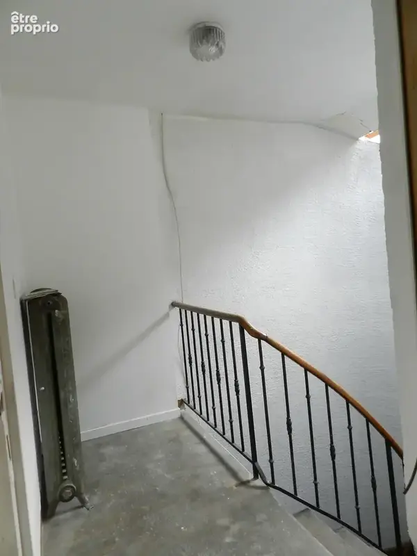Appartement T3 traversant au centre du village - photo 8