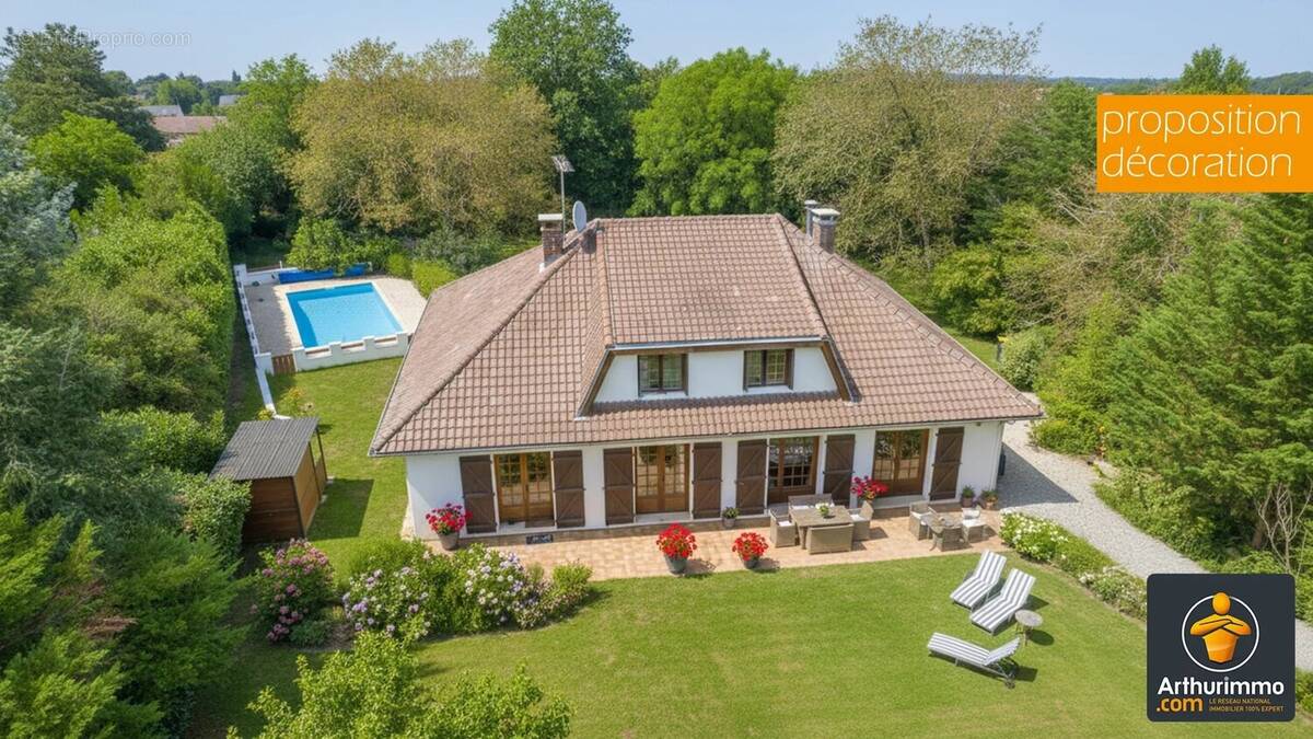 Maison à SAINT-GENIS-LAVAL