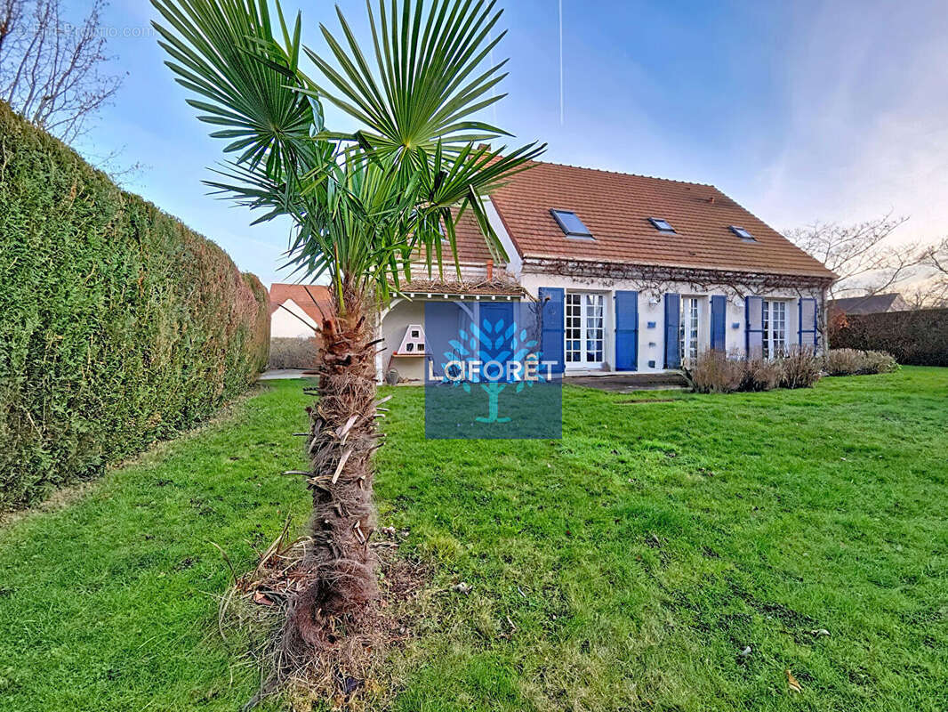 Maison à LEUDEVILLE