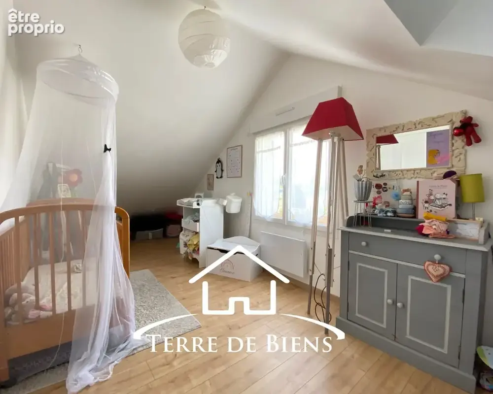 Maison individuelle rénovée, 77 m2 , 4 pièces, 2 chambres, sous sol, garage et jardin à SOISSONS - photo 12