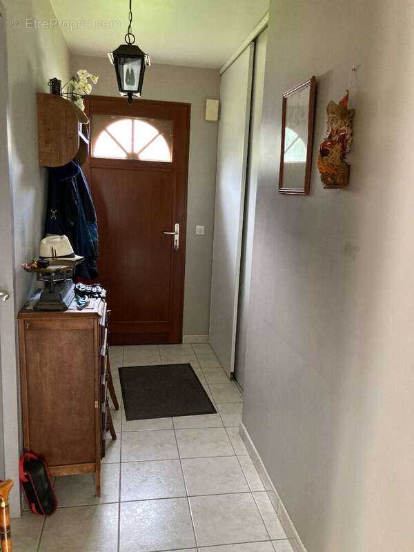 Maison à CONDE-SUR-NOIREAU