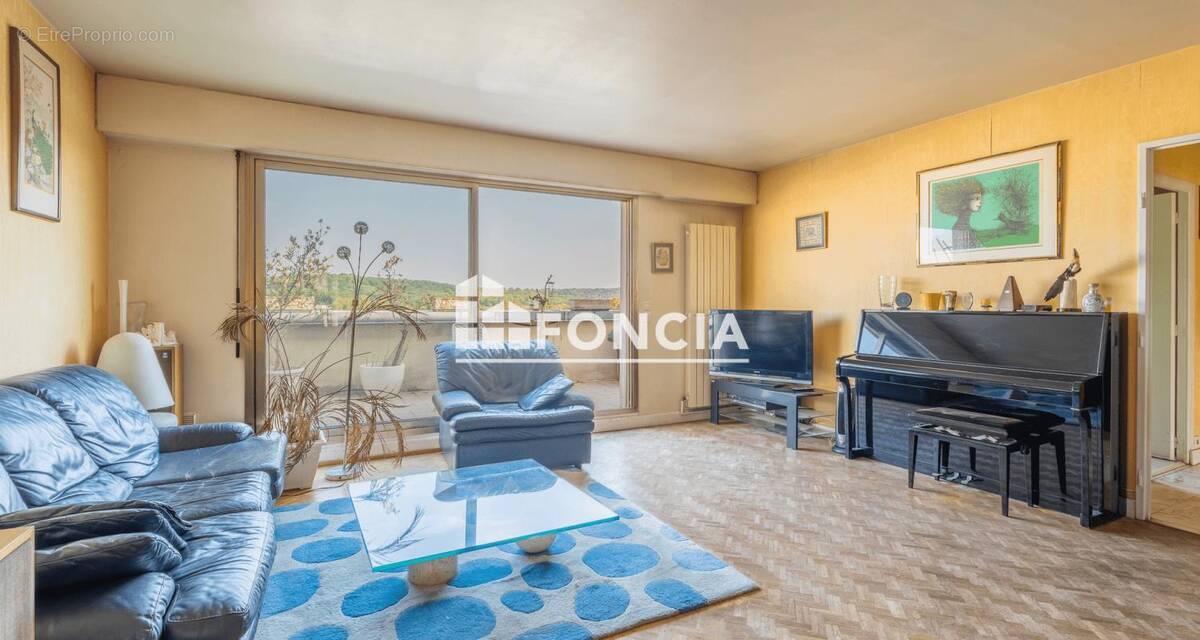 Appartement à VERSAILLES