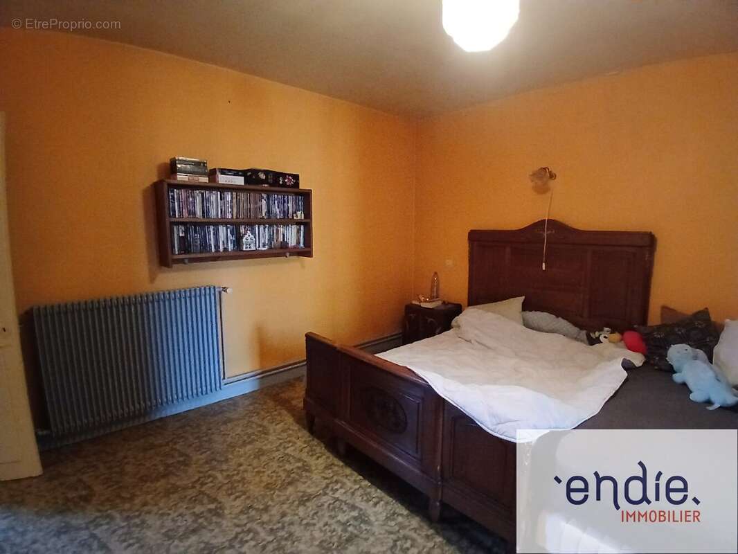 Maison de village à rénover avec dépendance  Marmagne (21500) - photo 6