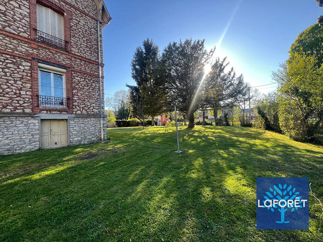 Appartement à MAISSE