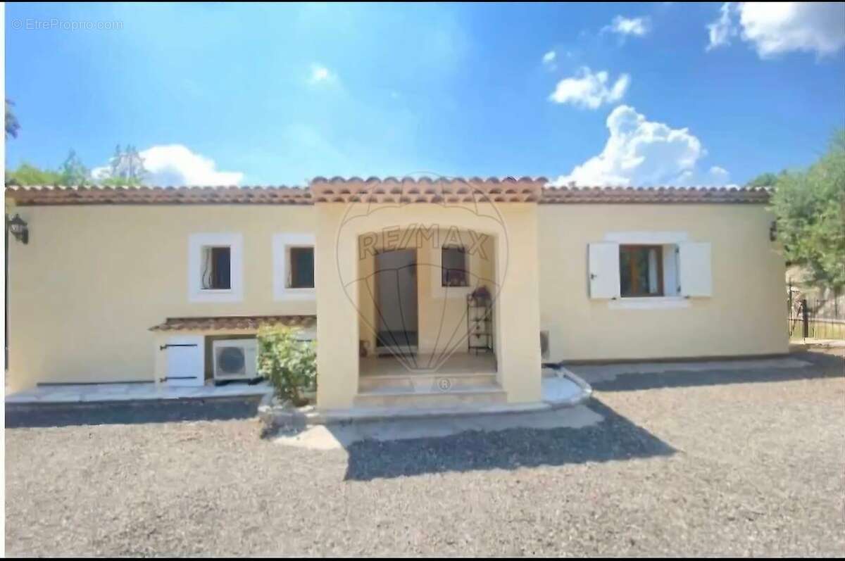 Maison à COURSEGOULES