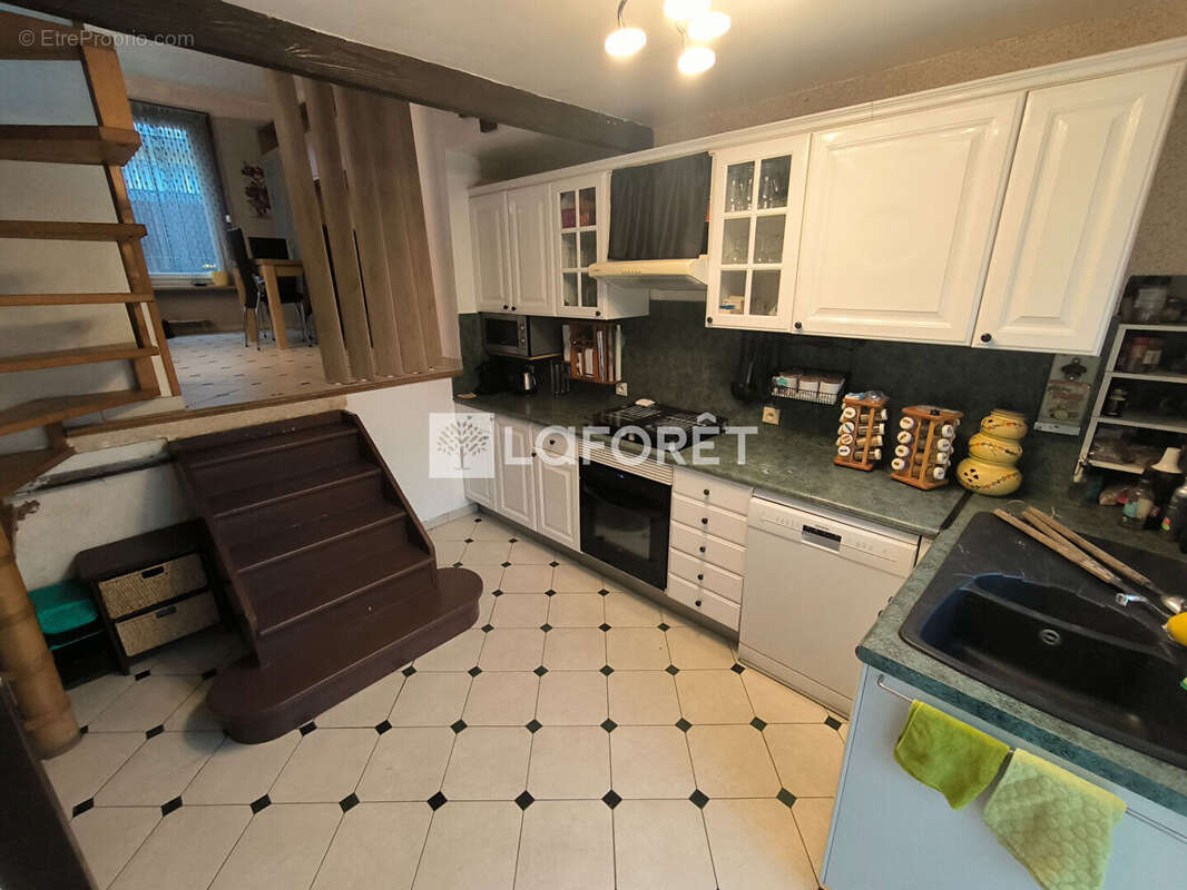 Maison à MANTES-LA-VILLE