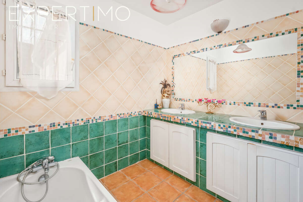 Maison à MARSEILLE-12E