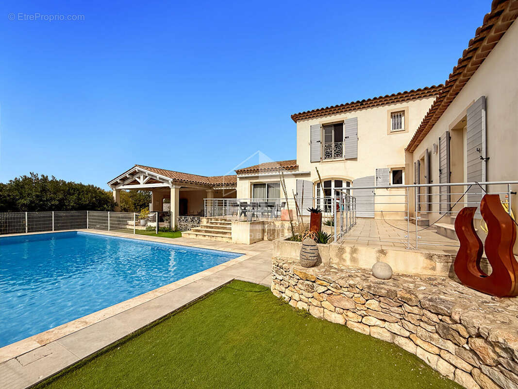 Maison à CABRIES