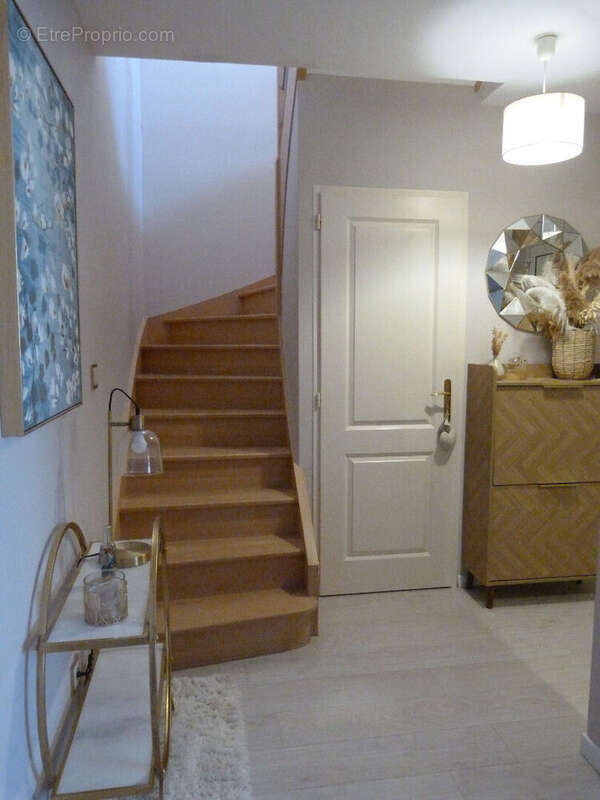 Pavillon récent - Contemporain - 4 chambres - photo 8