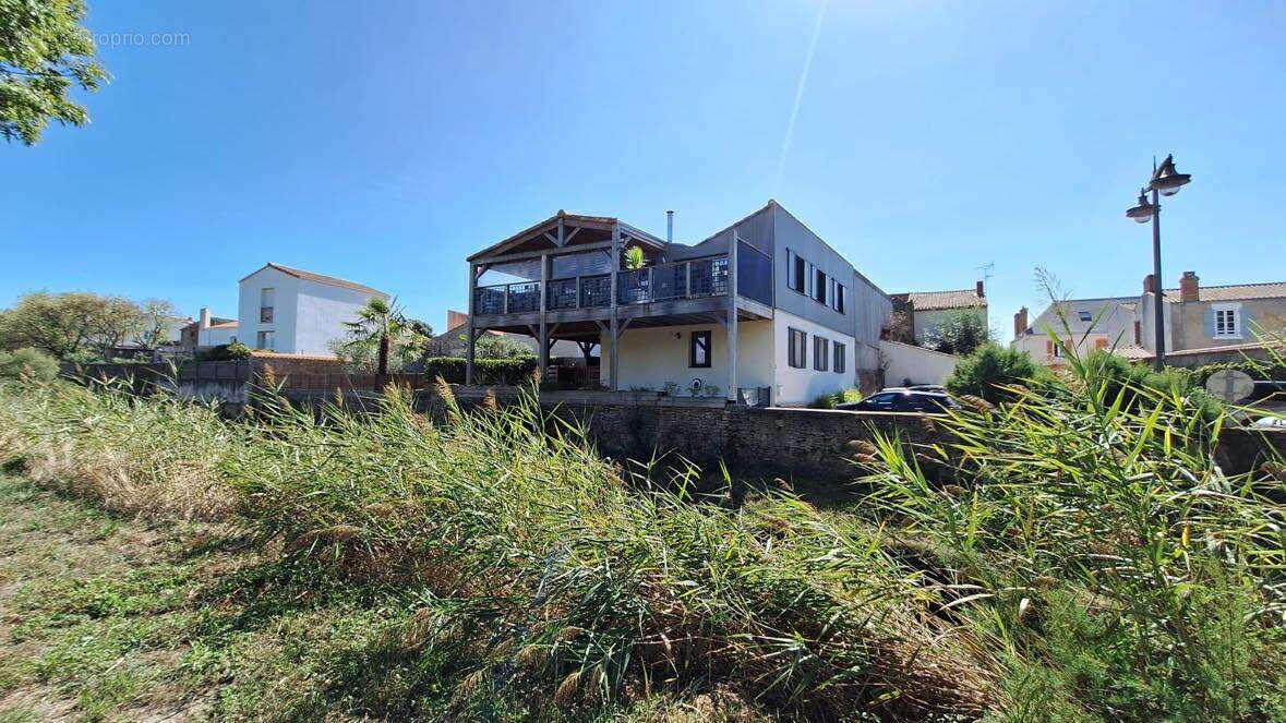 Maison à TALMONT-SAINT-HILAIRE