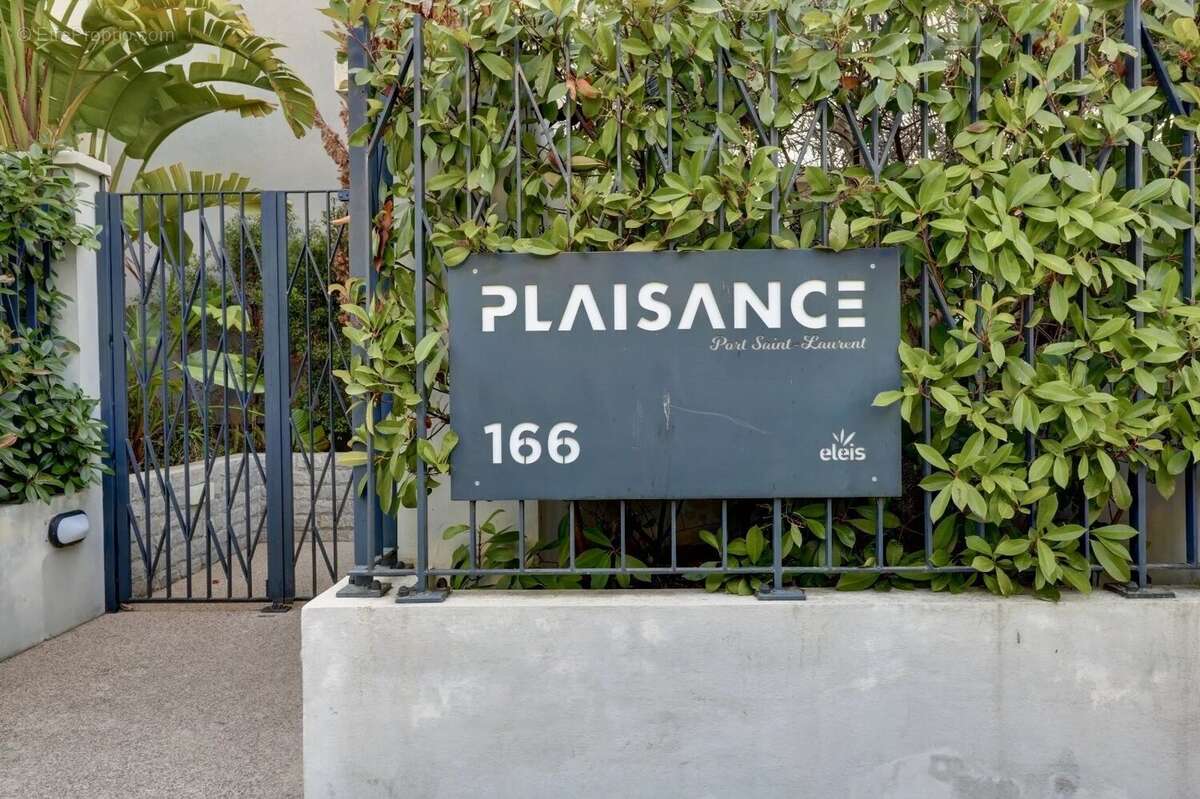 Garage fermé à vendre – Résidence Plaisance, Saint-Laurent-du-Var - photo 2