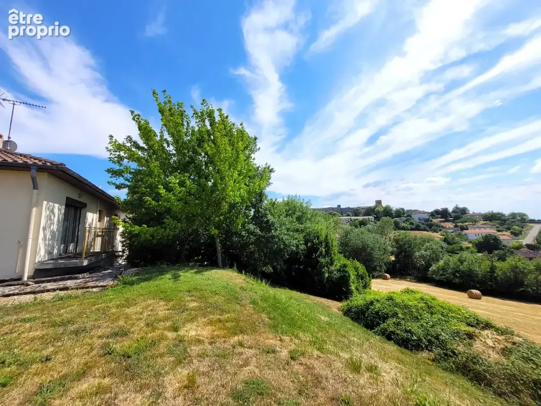Maison 181m²  sur un terrain 3176m² - photo 2