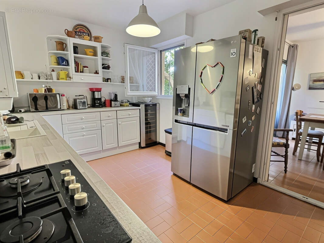 Appartement T3 vendu loué avec jardin privatif - photo 4