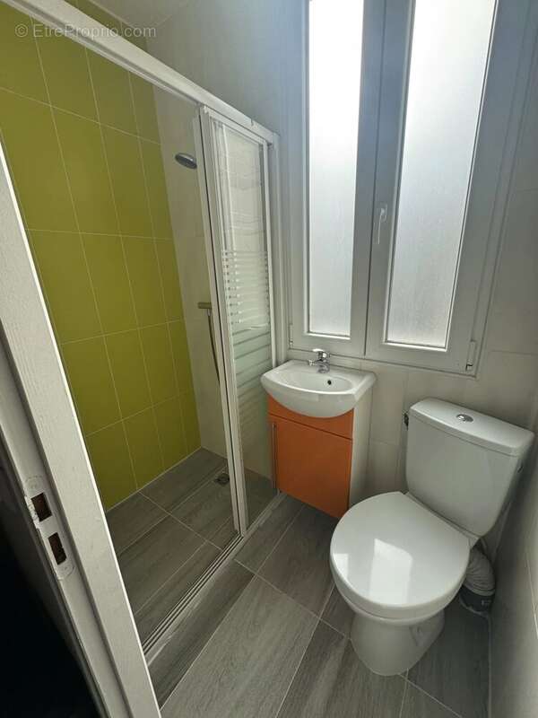 Appartement à PARIS-19E