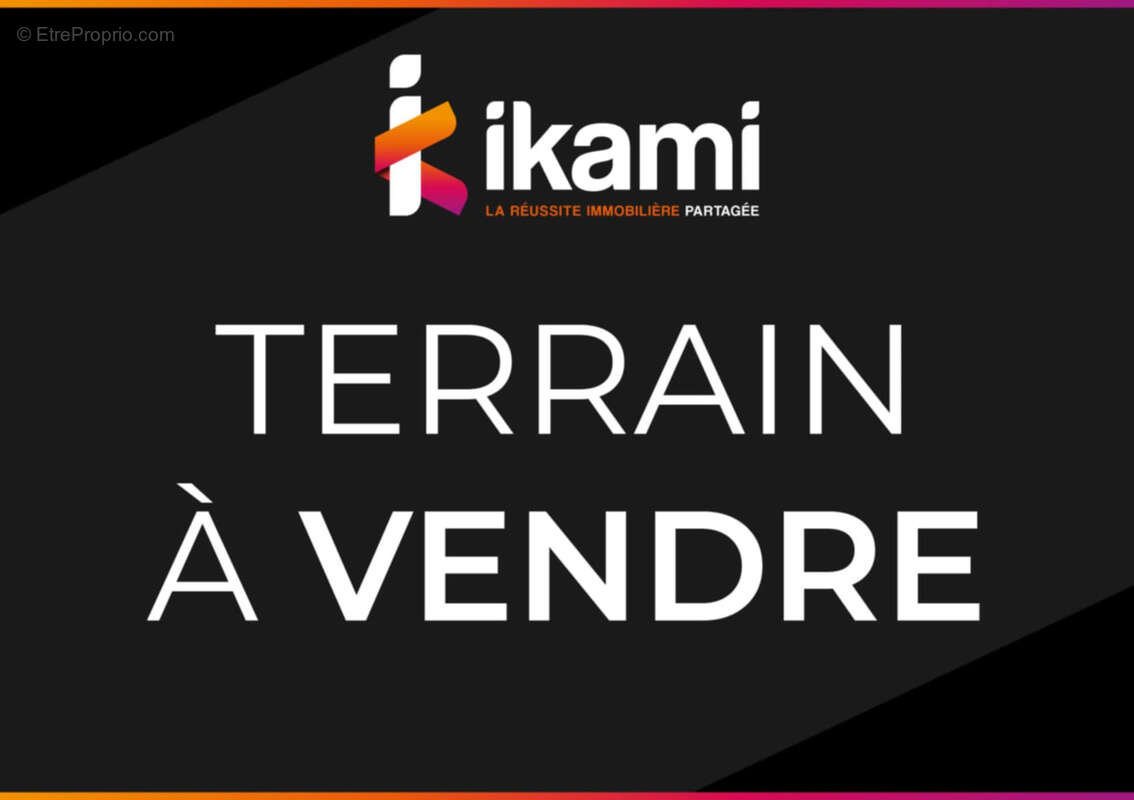 Terrain à LA PLAINE-DES-PALMISTES