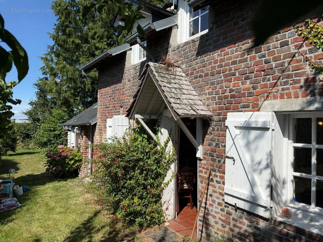 Maison à DOUVILLE-EN-AUGE