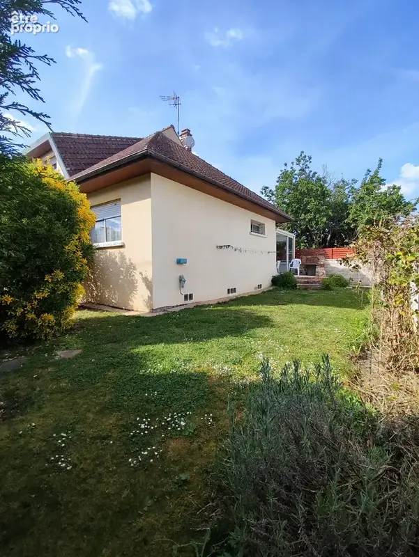 NOUVEAUTE - Aulnay SUD Boulevard de Strasbourg- Maison 135 m2 - 5 pièces - 4 chambres - Sous-sol total - Garag - photo 2
