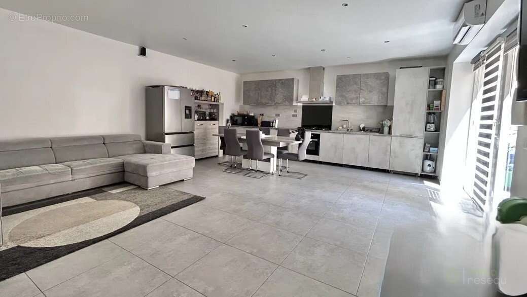 Appartement à NIMES