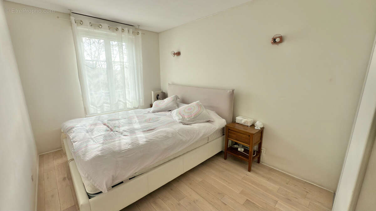 Appartement à SAINT-GRATIEN