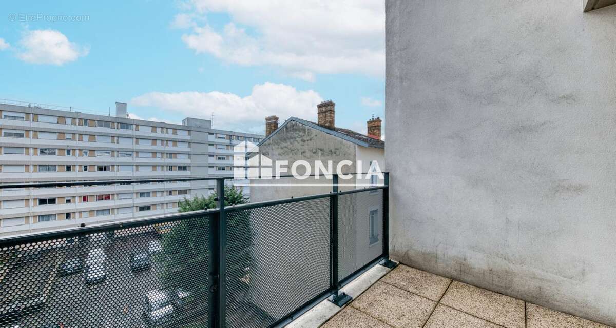 Appartement à VILLEURBANNE