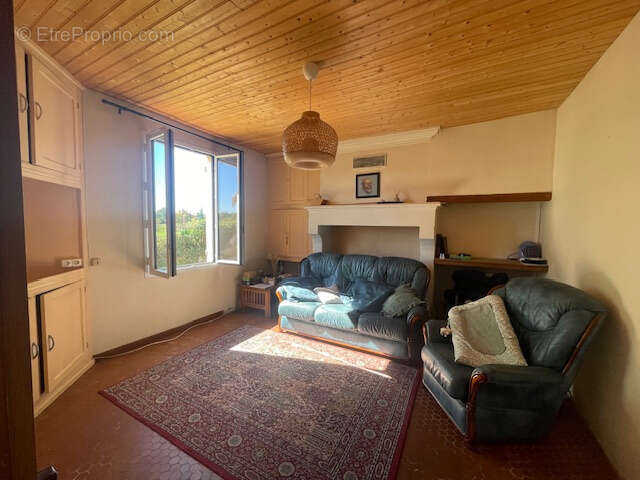 Maison à SAINT-MICHEL-DE-DOUBLE