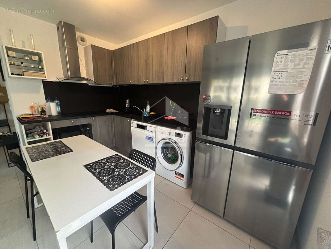 Appartement à VALLAURIS