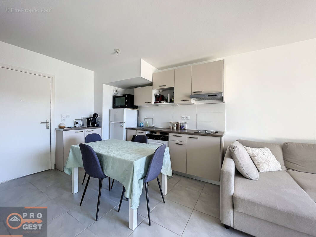 T2 ETIENNE MEHUL  garage et terrasse avec vue dégagée - photo 2