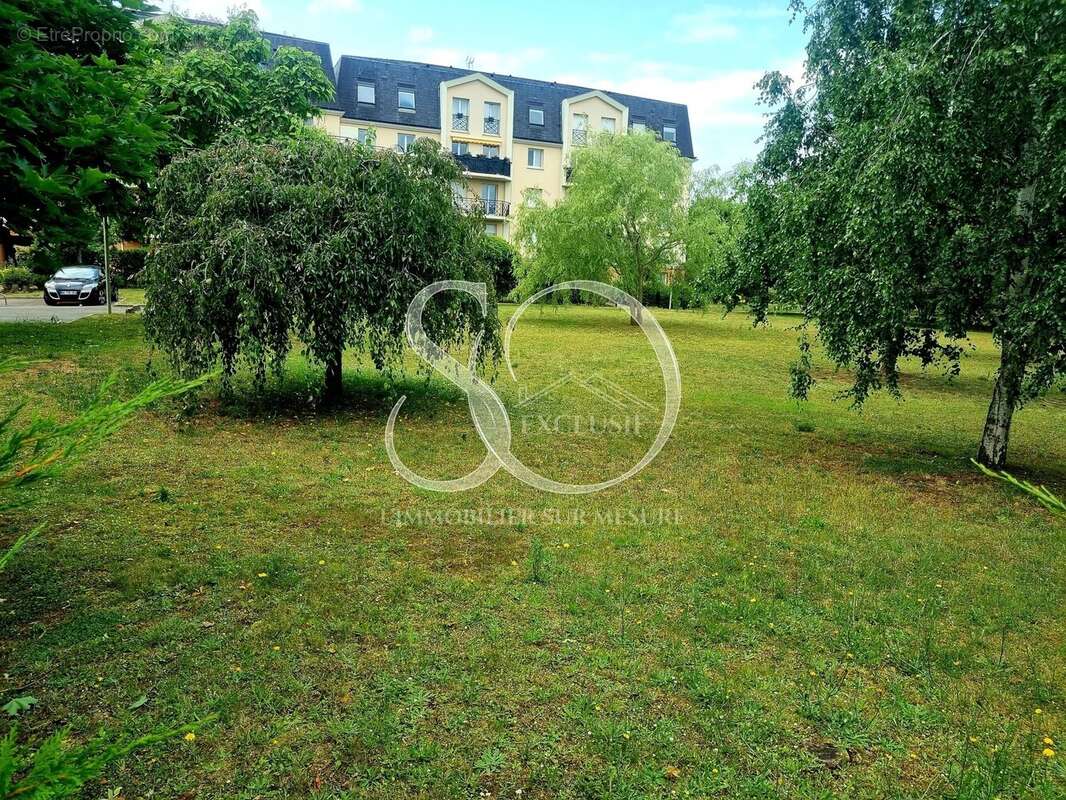 Appartement à VERNEUIL-SUR-SEINE