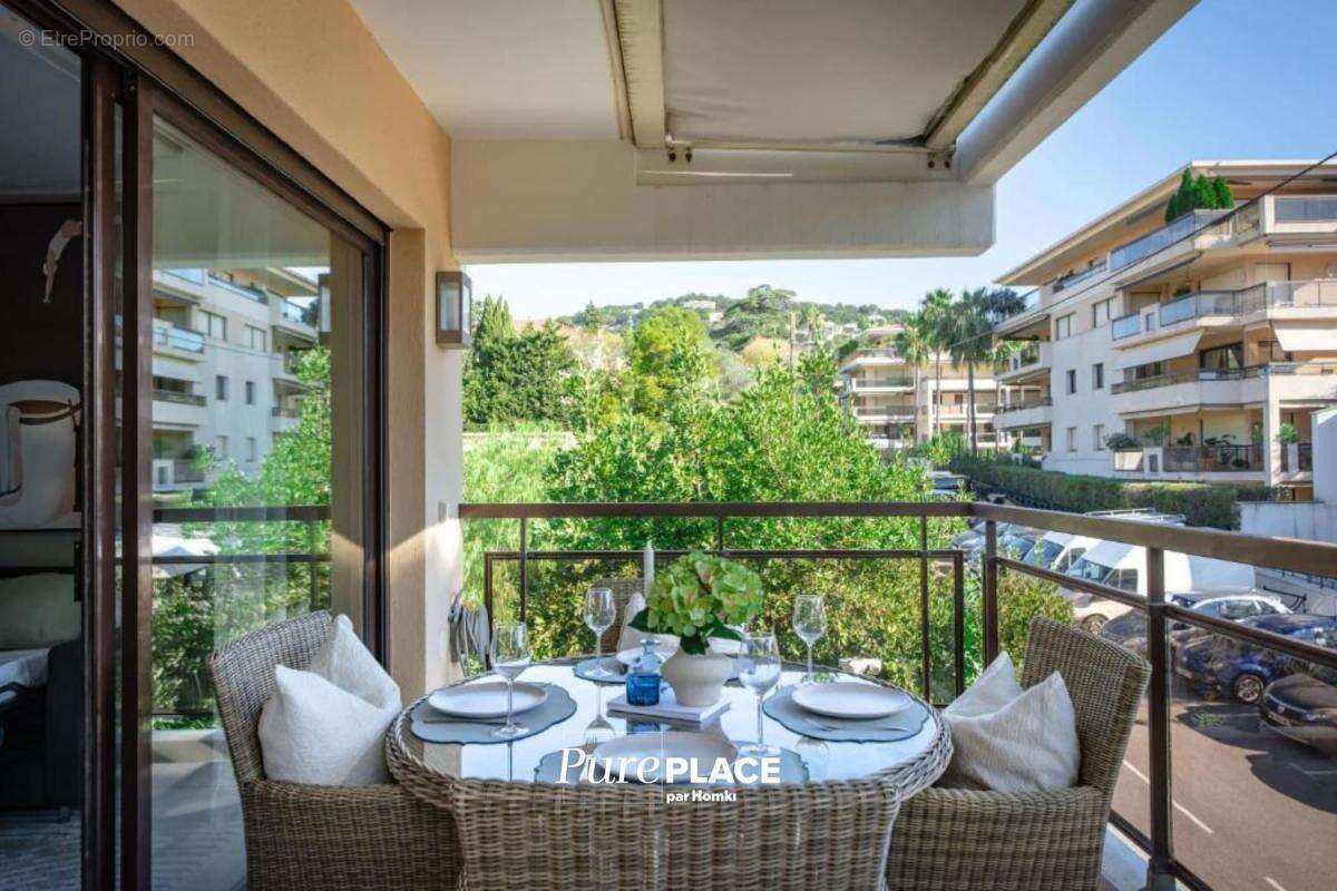 Appartement à CANNES