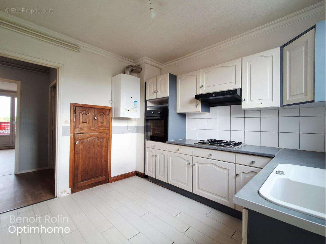 À découvrir sans tarder – superbe f4 de 73 m² avec garage de 22 m²+cave - photo 9