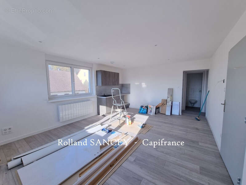 Appartement à RECHESY