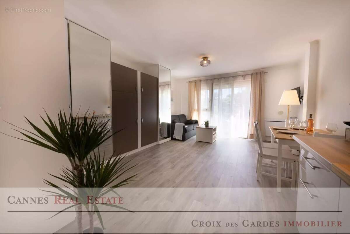 Appartement à CANNES