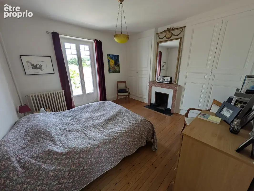 Un bien rare à commelle-vernay : maison de caractère avec accès privatif aux bords de loire - photo 8