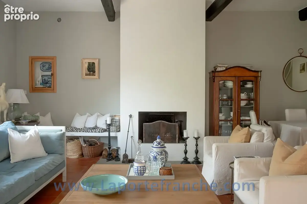 Maison de Maître   Haut-de-Cagnes   4 chambres, studio, terrasses et garage - photo 6
