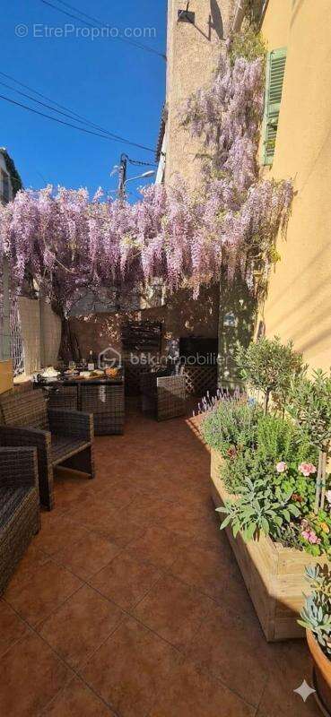 Maison à SIX-FOURS-LES-PLAGES