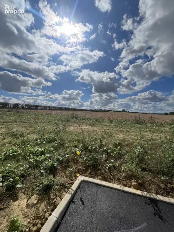 Terrain à CALONNE-RICOUART