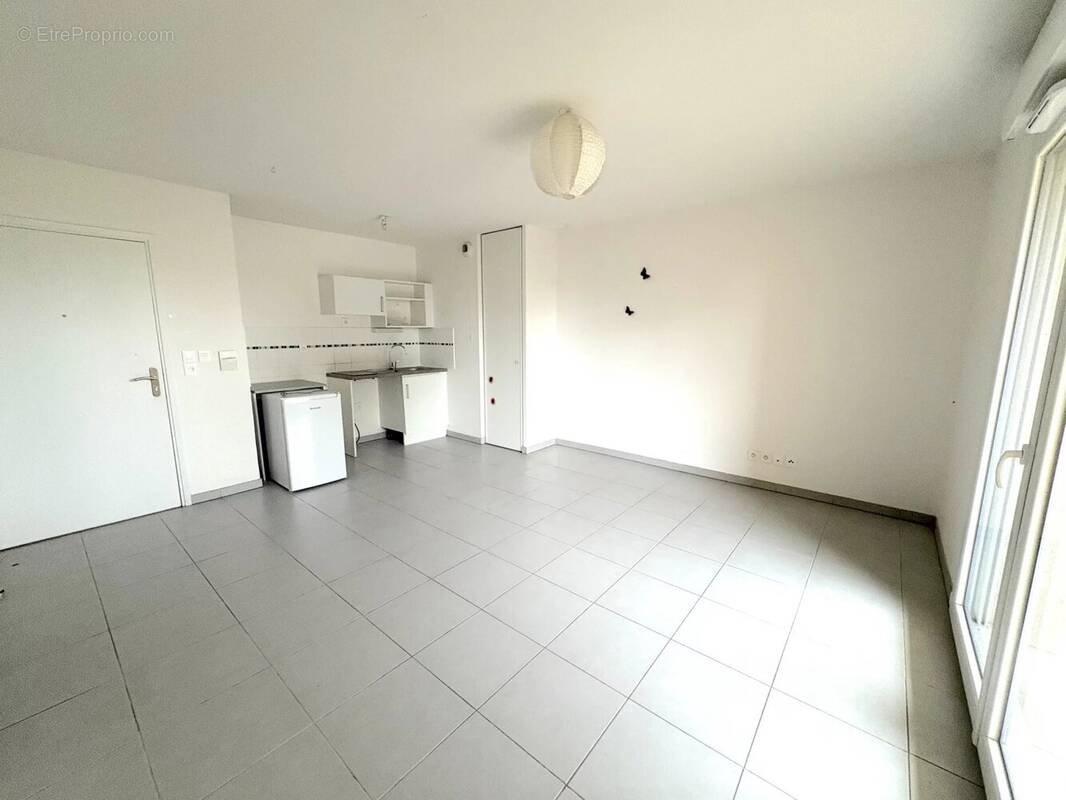 Appartement à LA SALVETAT-SAINT-GILLES