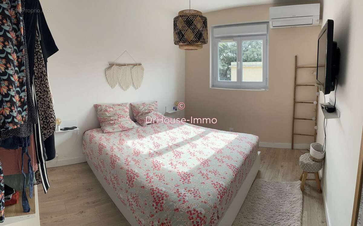 Appartement à LE ROVE