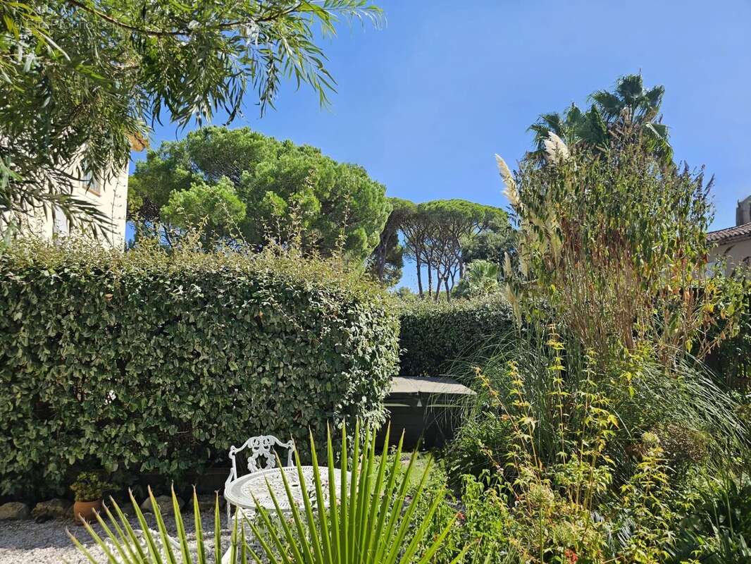 Maison à SAINT-RAPHAEL