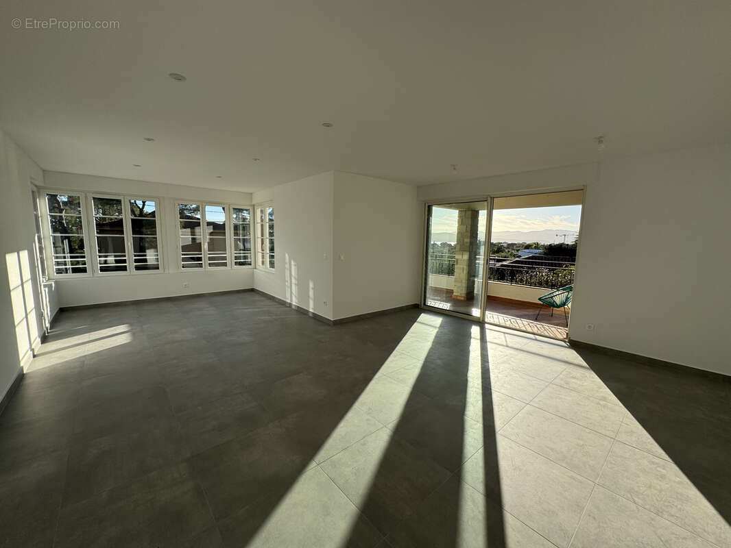 Maison à SAINT-RAPHAEL